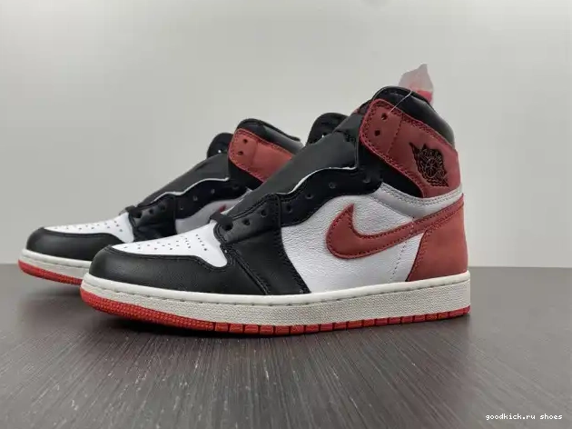 High 555088-112 1 'Track Jordan OG Retro Air Red' 0422